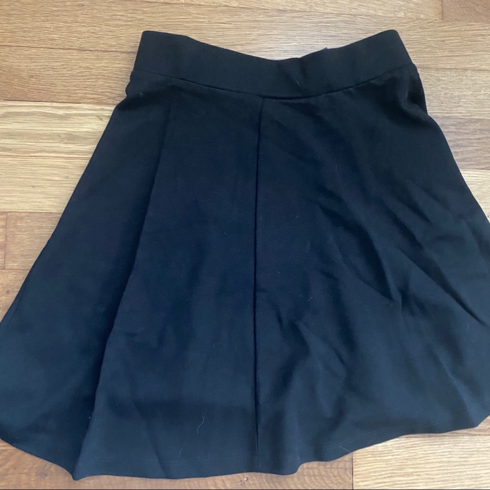Black skirt